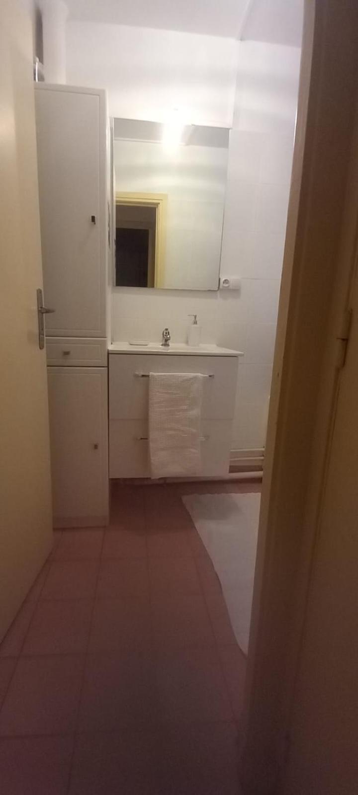 1 Chambre Arena - La Chapelle Paris Eksteriør billede